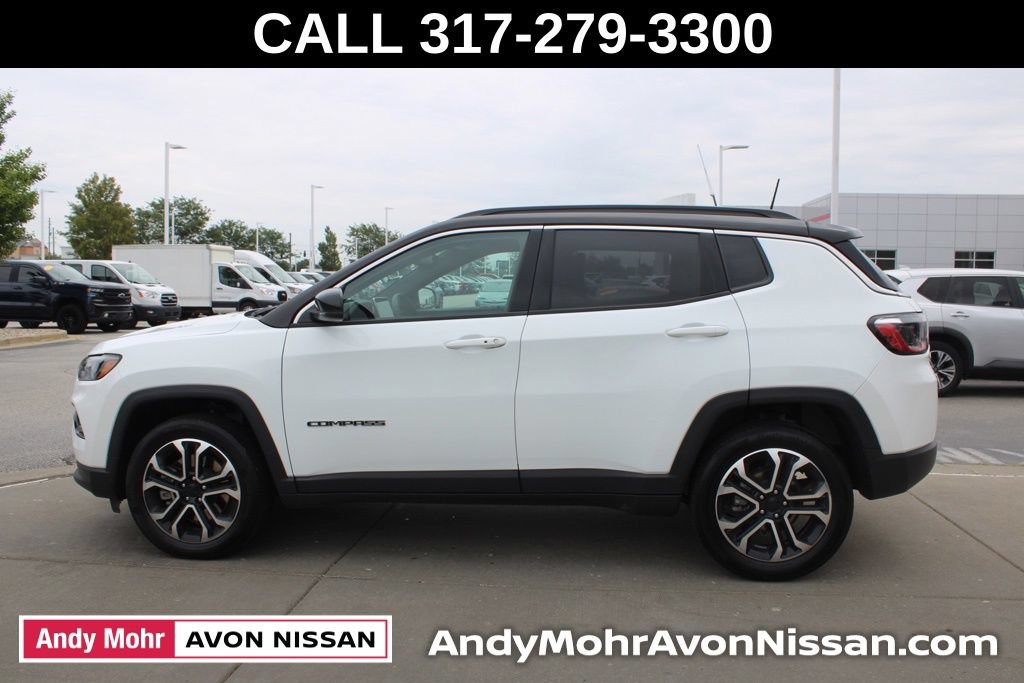 Used 2024 Jeep Compass Limited AWD/4WD image 4
