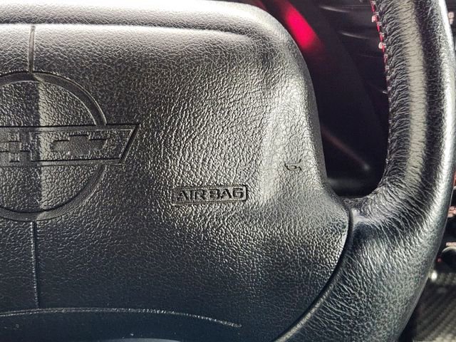 Used 1996 Chevrolet Corvette Coupe image 29