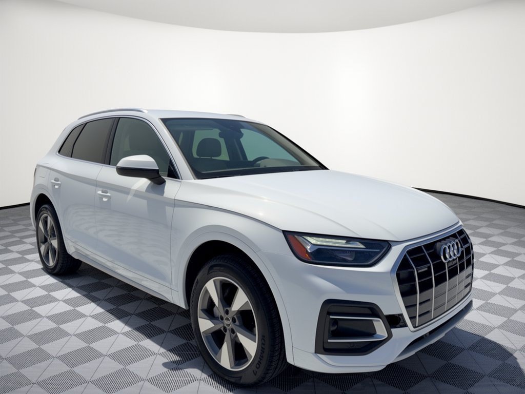 Used 2023 Audi Q5 2.0T Premium Plus w/ Premium Plus Package AWD/4WD image 7