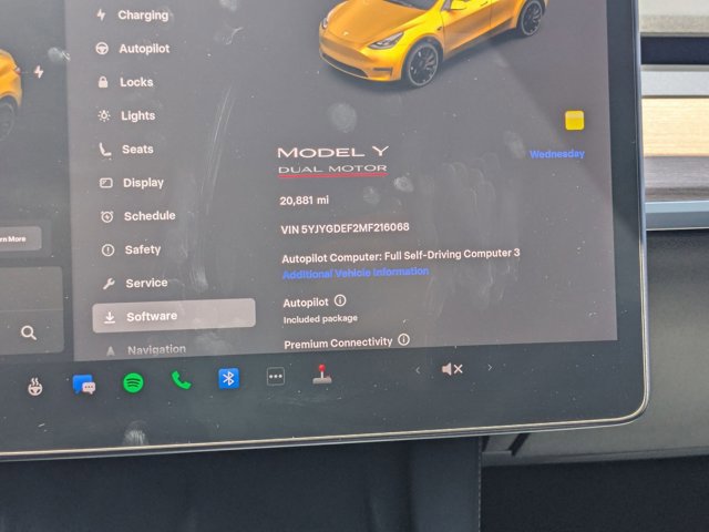 Used 2021 Tesla Model Y Performance image 11