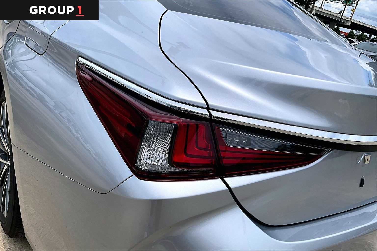 Certified 2025 Lexus ES 350 w/ Premium Package FWD image 26