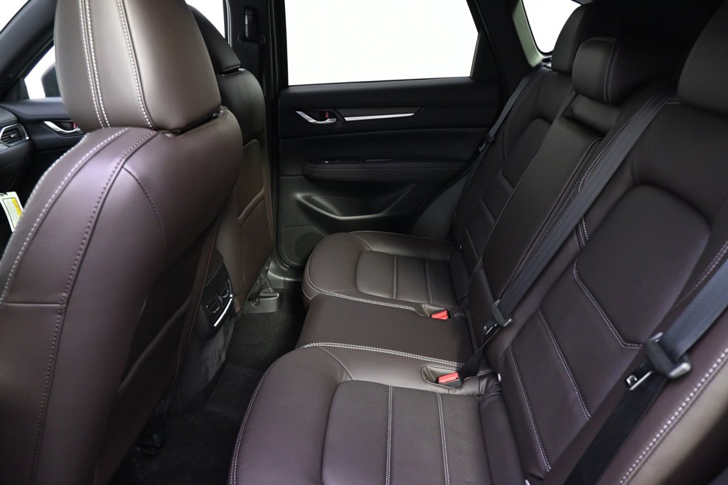 New 2025 MAZDA CX-5 Signature image 21