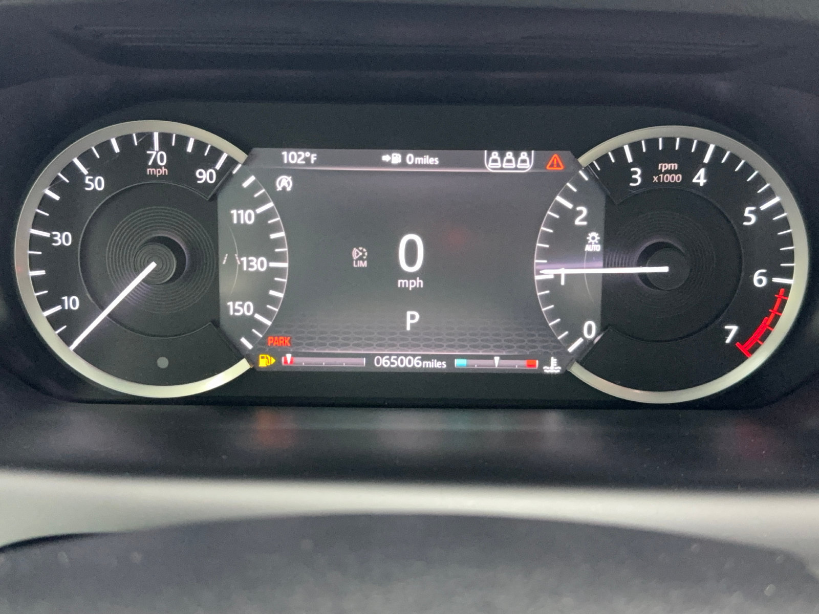 Used 2020 Land Rover Discovery Sport S R-Dynamic AWD/4WD image 22