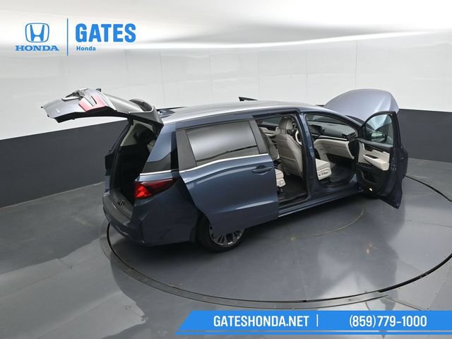 Certified 2026 Honda Odyssey Touring image 61