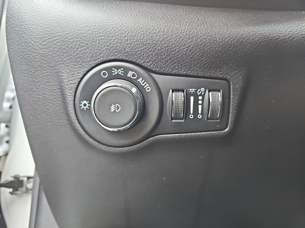 Used 2023 Jeep Compass High Altitude image 14