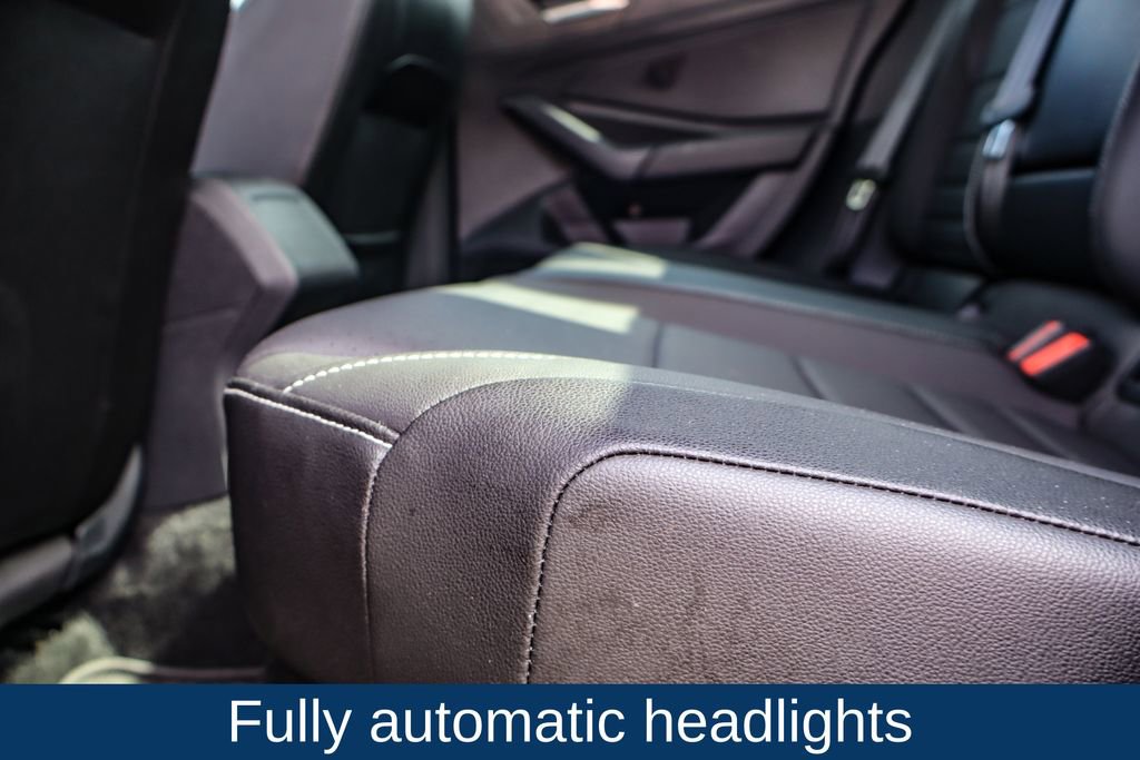 Used 2023 Volkswagen Jetta SE w/ Panoramic Sunroof Package image 13