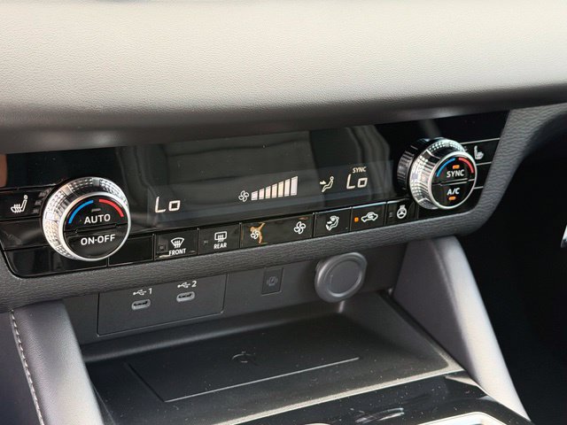 New 2026 Mitsubishi Outlander LE FWD image 26