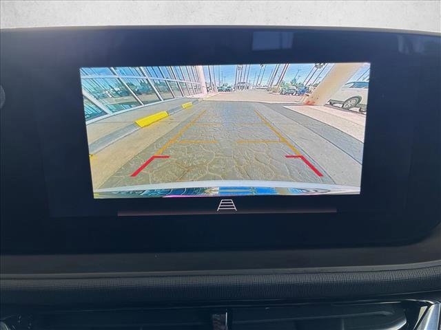 Used 2025 Buick Envista Sport Touring image 13