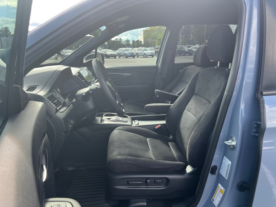 Certified 2022 Honda Pilot Sport image 30