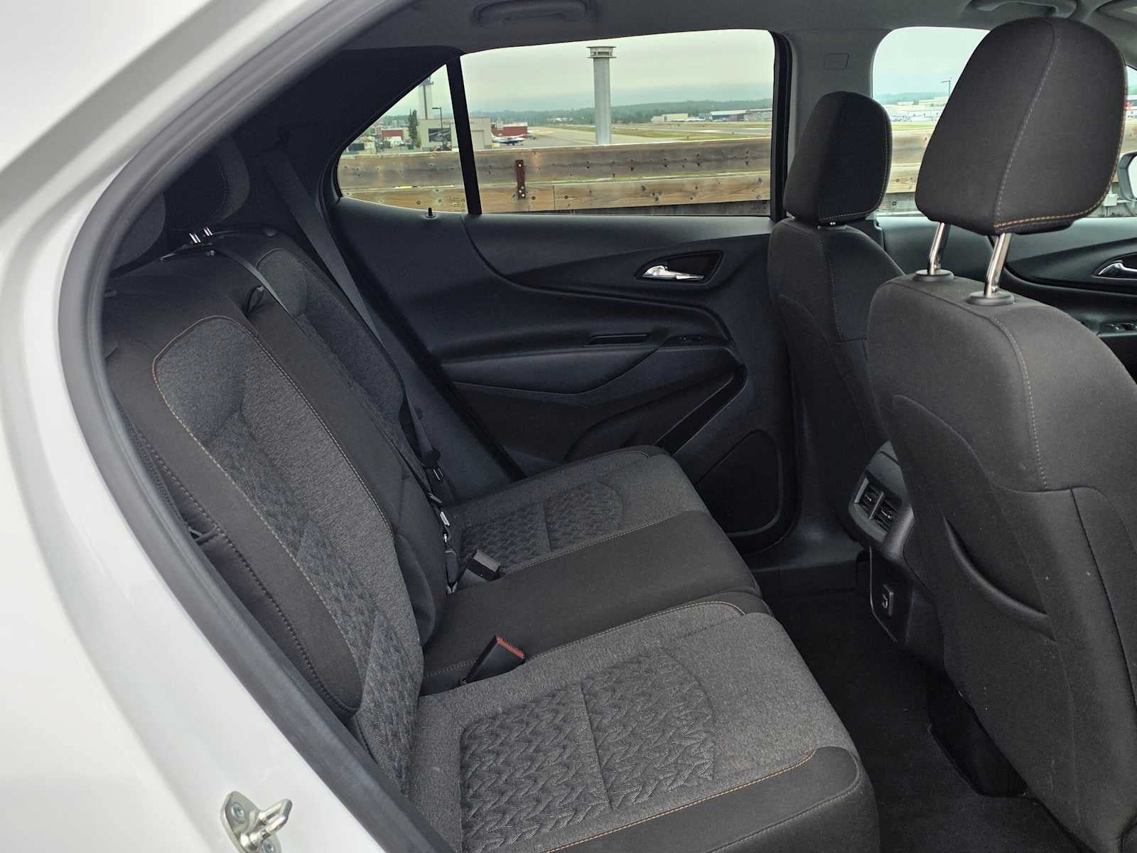 Used 2024 Chevrolet Equinox LT AWD/4WD image 12