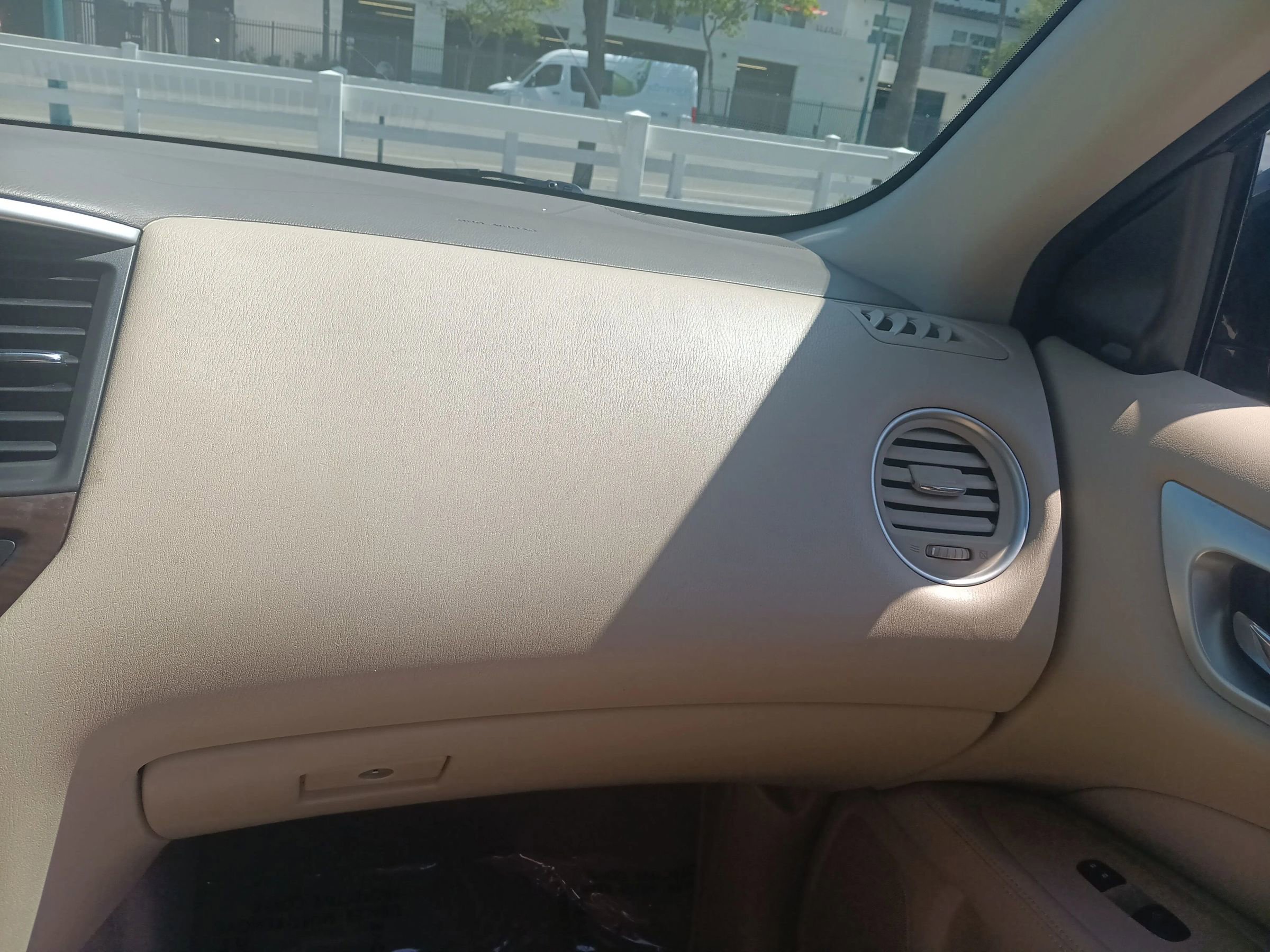 Used 2015 Nissan Pathfinder SL FWD image 20