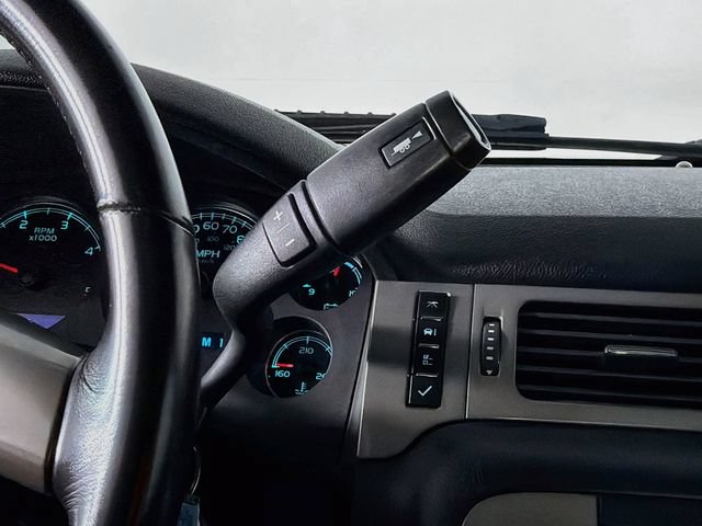 Used 2014 Chevrolet Silverado 2500 LTZ AWD/4WD image 17