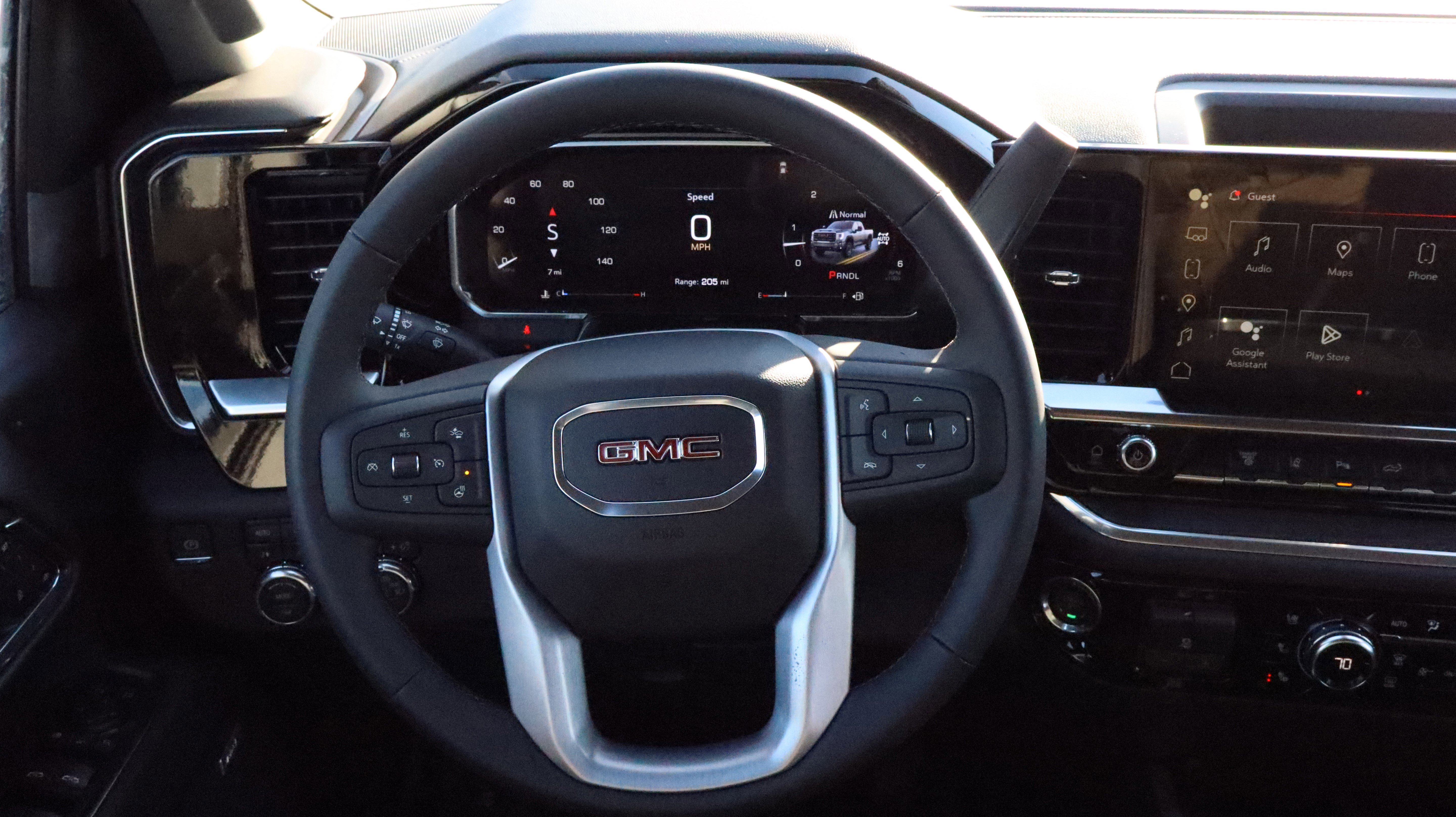 New 2026 GMC Sierra 2500 SLT image 9