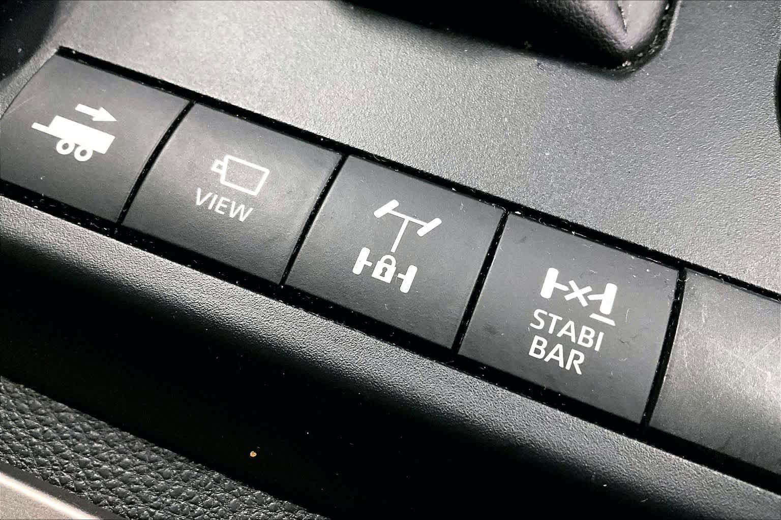 Used 2025 Toyota 4Runner Trailhunter image 35