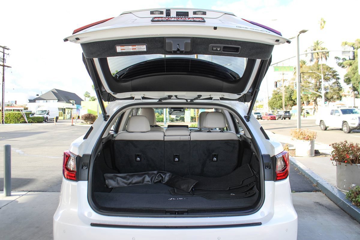 Used 2022 Lexus RX 450h AWD w/ Premium Package image 19