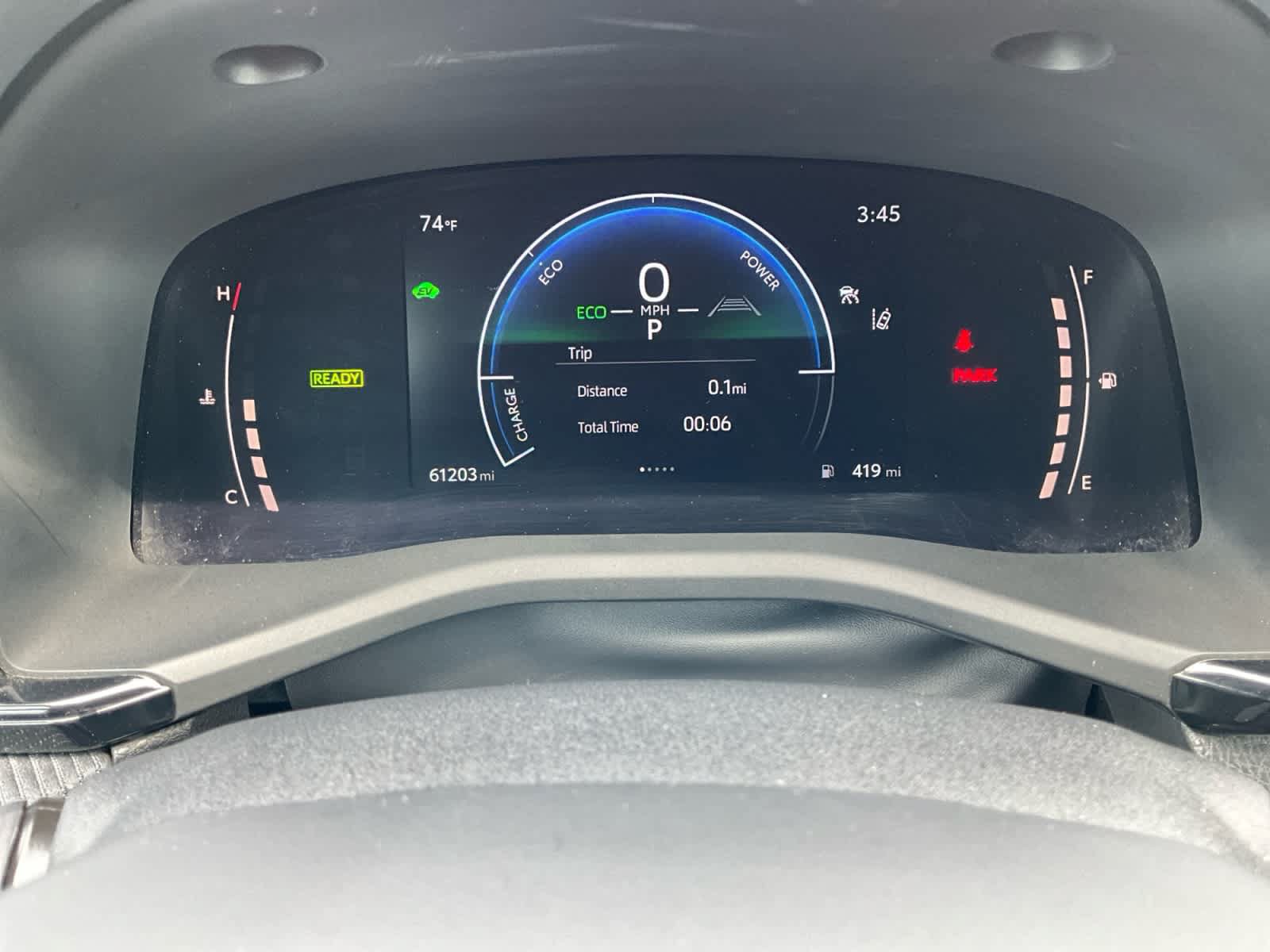 Used 2025 Toyota Camry SE FWD image 17