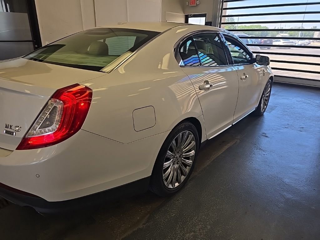 Used 2014 Lincoln MKS AWD w/ Equipment Group 101A image 3