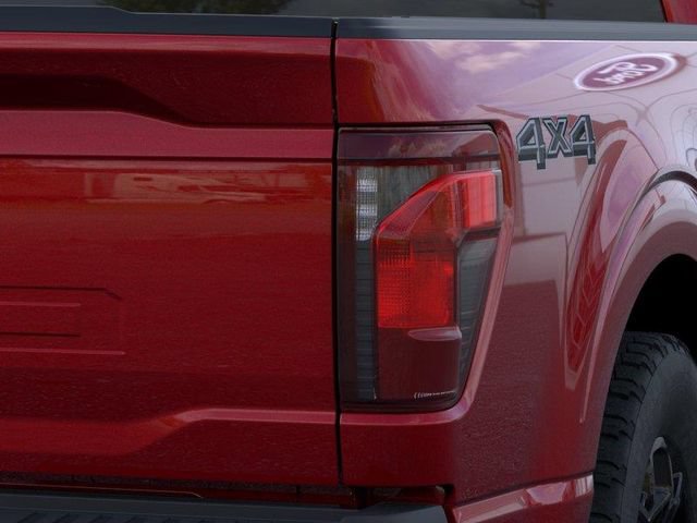 New 2026 Ford F150 XLT w/ XLT Black Appearance Package AWD/4WD image 22