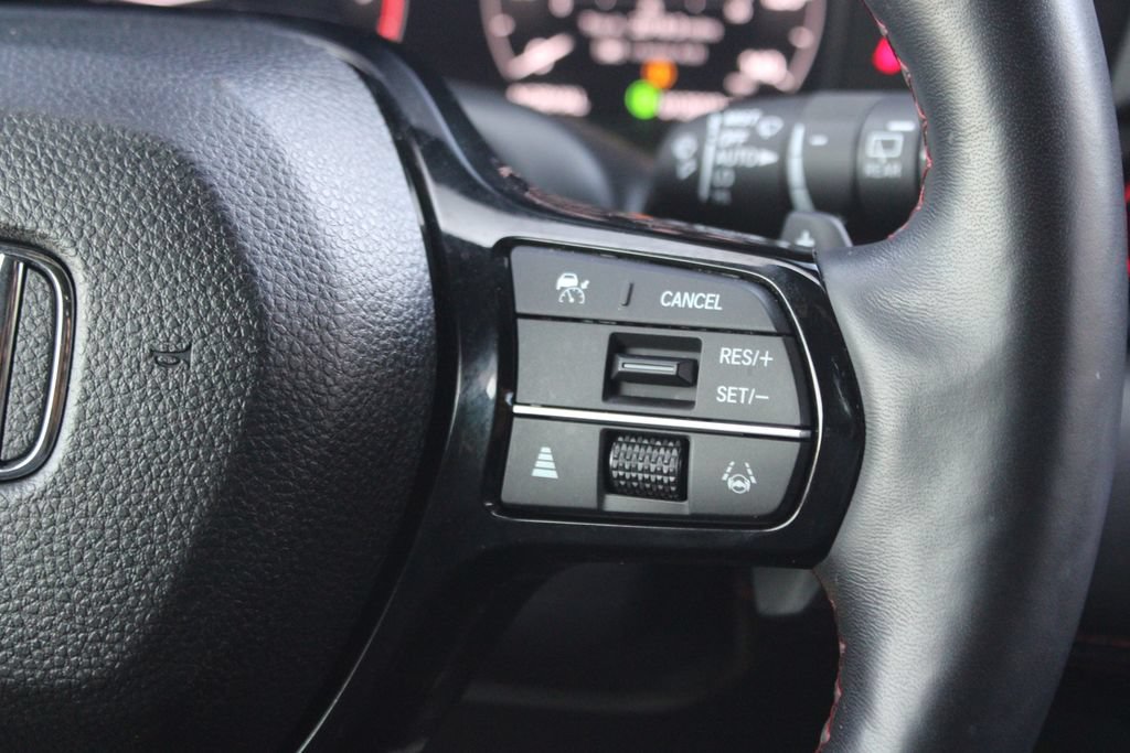 Certified 2025 Honda Pilot Black Edition image 20