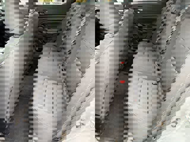 Used 2022 Nissan Altima 2.5 SV w/ SV Premium Package image 17