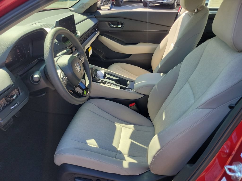 Used 2026 Honda Accord SE image 16