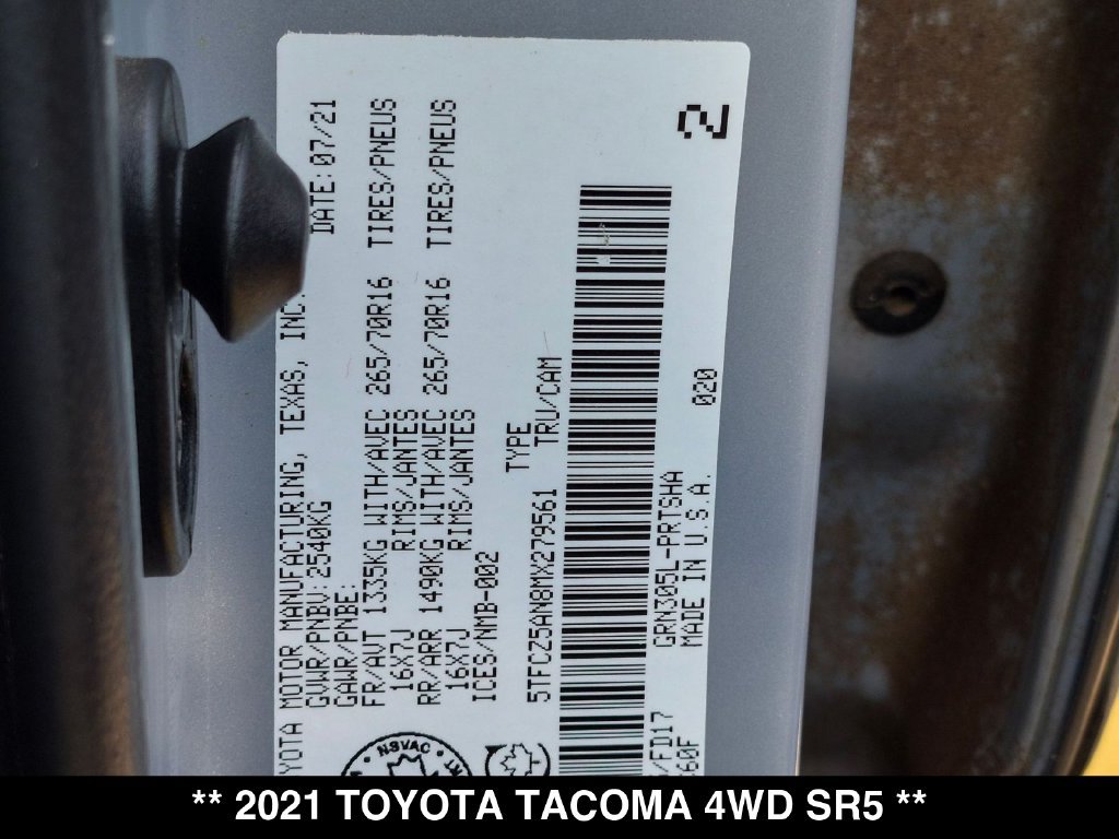 Used 2021 Toyota Tacoma TRD Sport AWD/4WD image 30