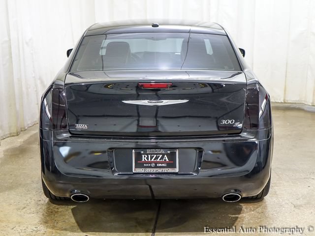 Used 2013 Chrysler 300 S RWD image 7