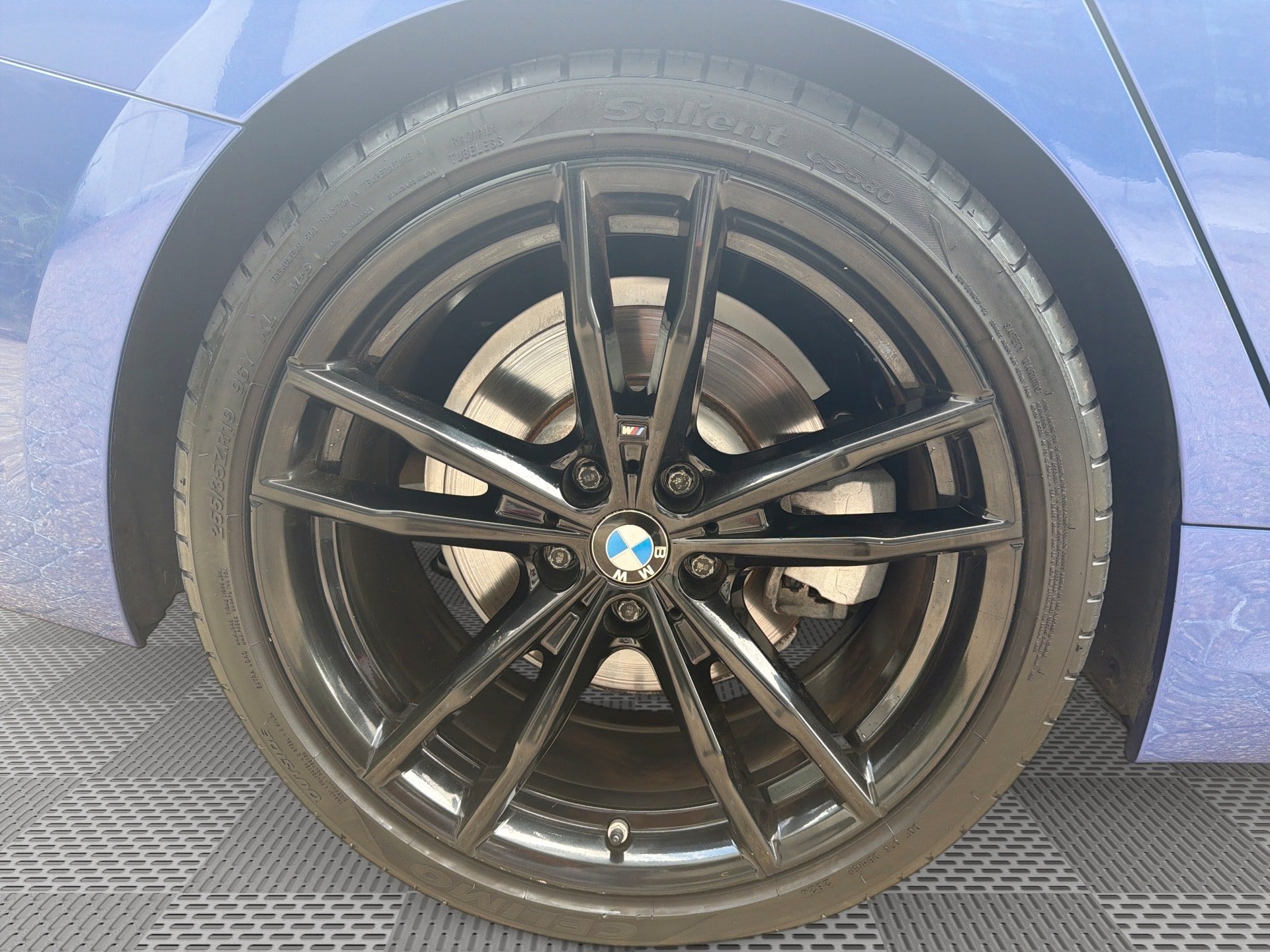 Used 2021 BMW 330i Sedan w/ M Sport Package RWD image 30