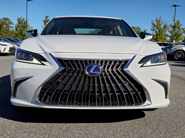 Used 2022 Lexus ES 300h w/ Premium Package FWD image 8