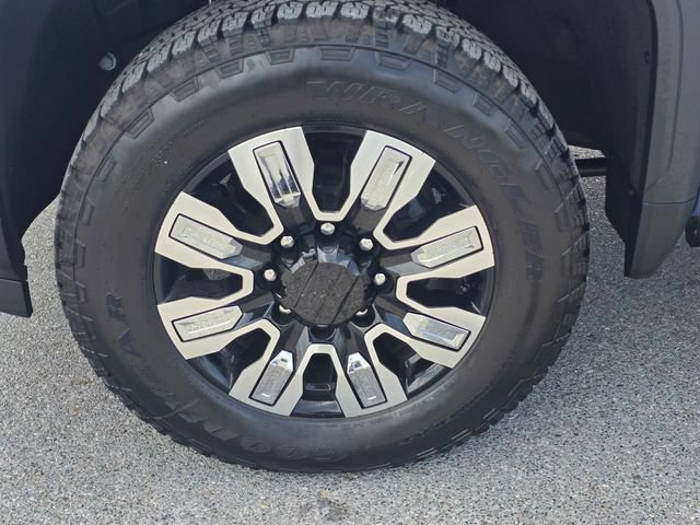 Used 2026 GMC Sierra 2500 Denali w/ Denali Reserve Package AWD/4WD image 9