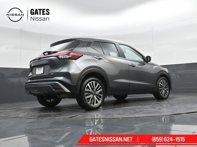 Used 2024 Nissan Kicks SV image 30