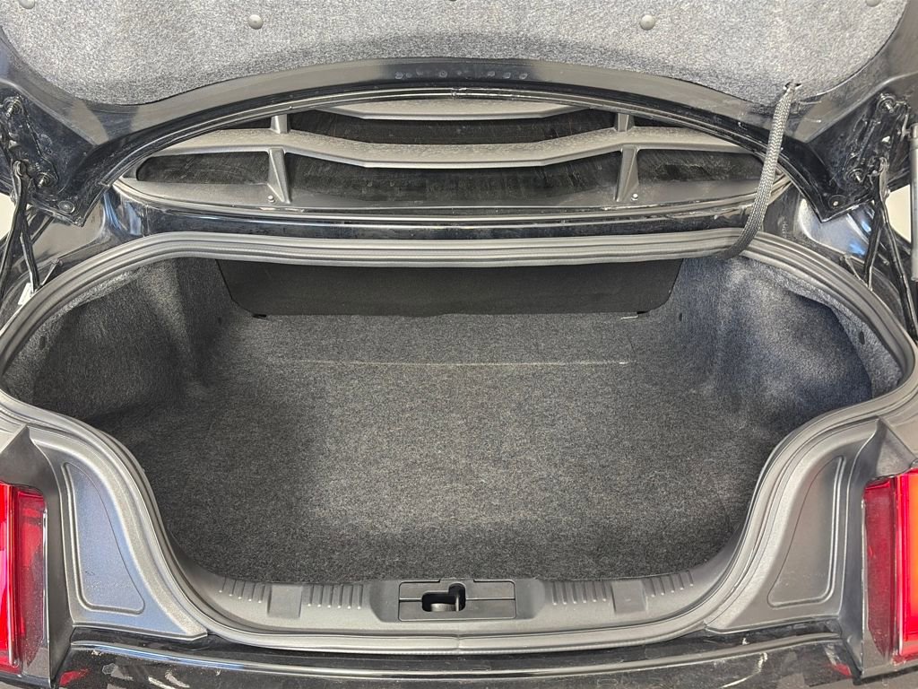 Used 2015 Ford Mustang GT Premium image 26