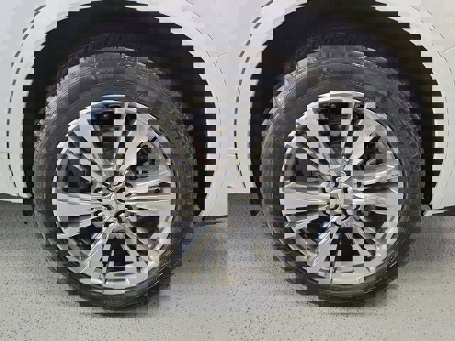 Used 2021 Cadillac XT6 Premium Luxury image 9