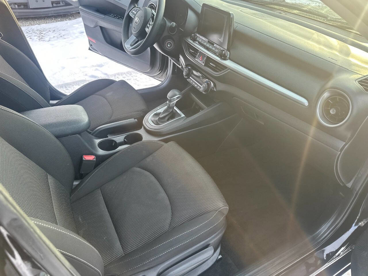 Used 2019 Kia Forte LXS image 16