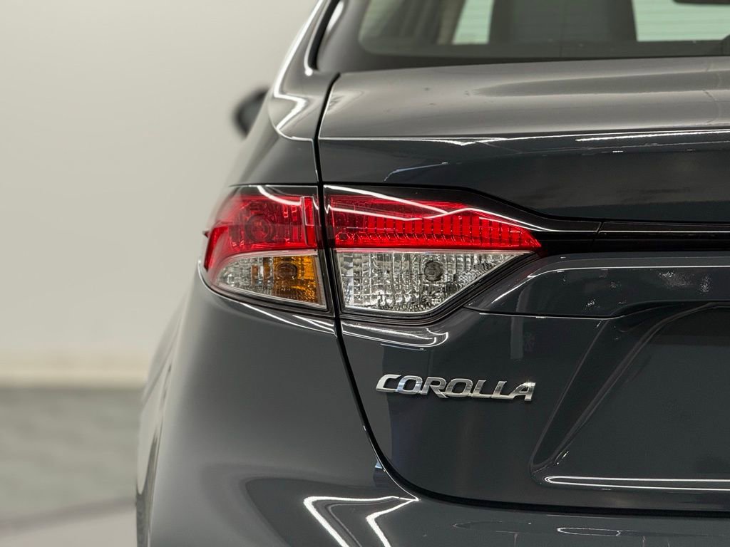 Certified 2026 Toyota Corolla LE image 9