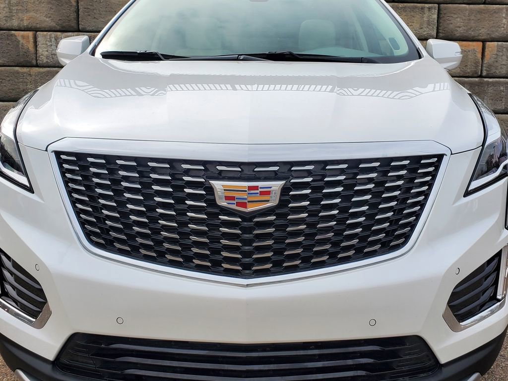 Used 2023 Cadillac XT5 Premium Luxury w/ LPO, Floor Liner Package image 9