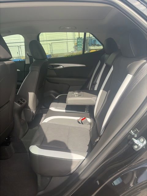 Used 2024 Buick Envision Sport Touring image 16