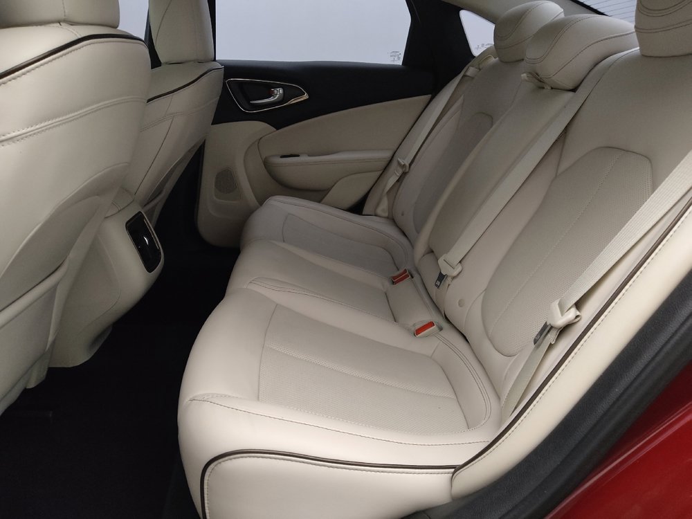 Used 2015 Chrysler 200 C w/ Navigation & Sound Group I image 18
