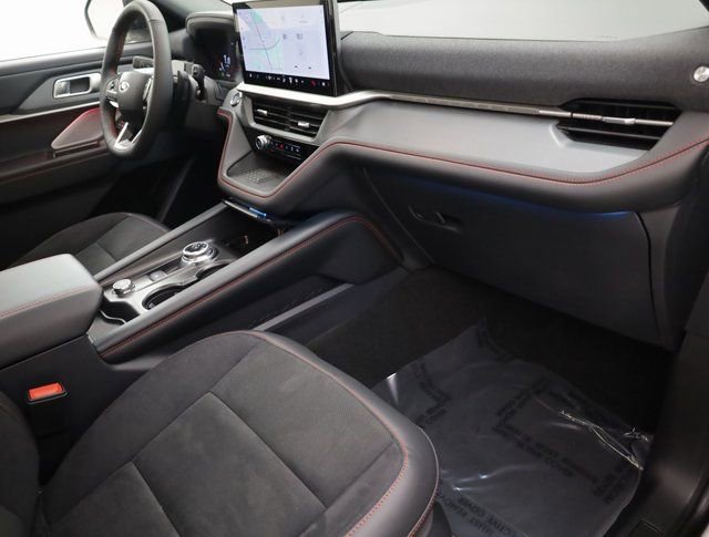 New 2025 Ford Explorer ST image 7