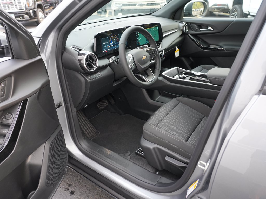 New 2027 Chevrolet Equinox LT AWD/4WD image 9