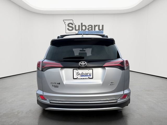 Used 2016 Toyota RAV4 SE image 6