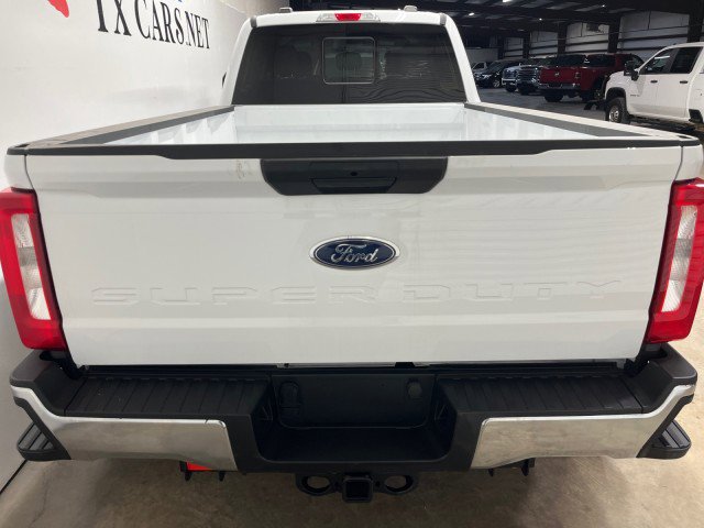 Used 2023 Ford F350 XL AWD/4WD image 7