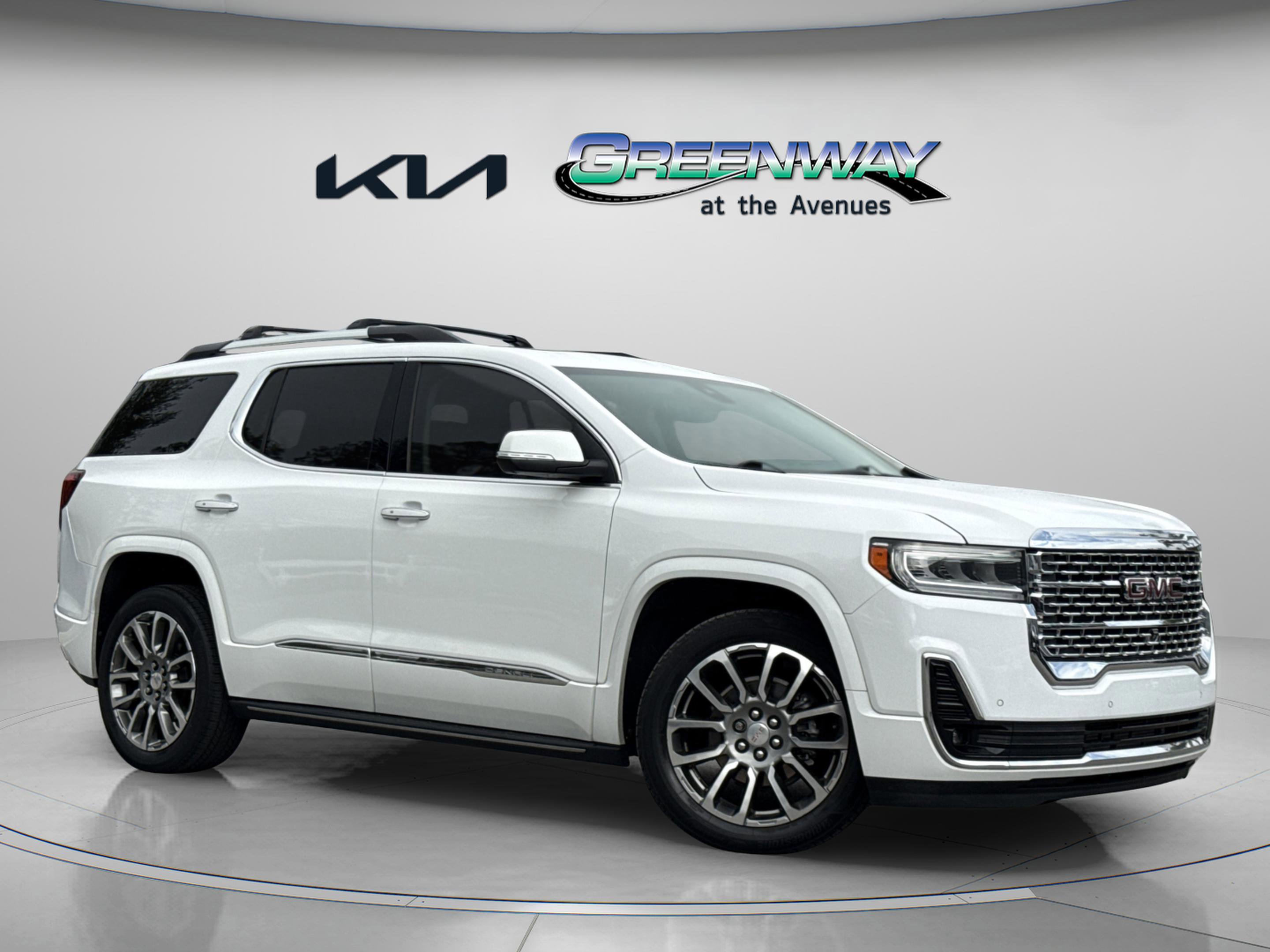 Used 2021 GMC Acadia Denali w/ Denali Technology Package