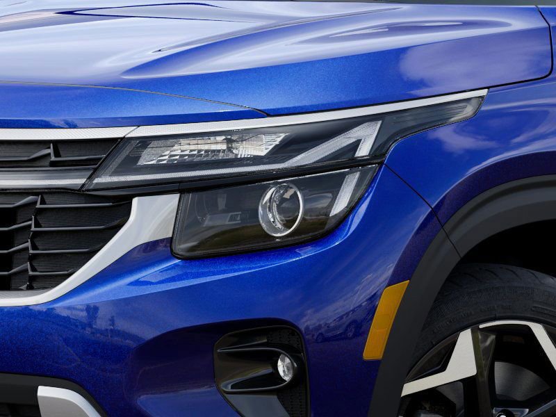 New 2025 Kia Seltos S image 10