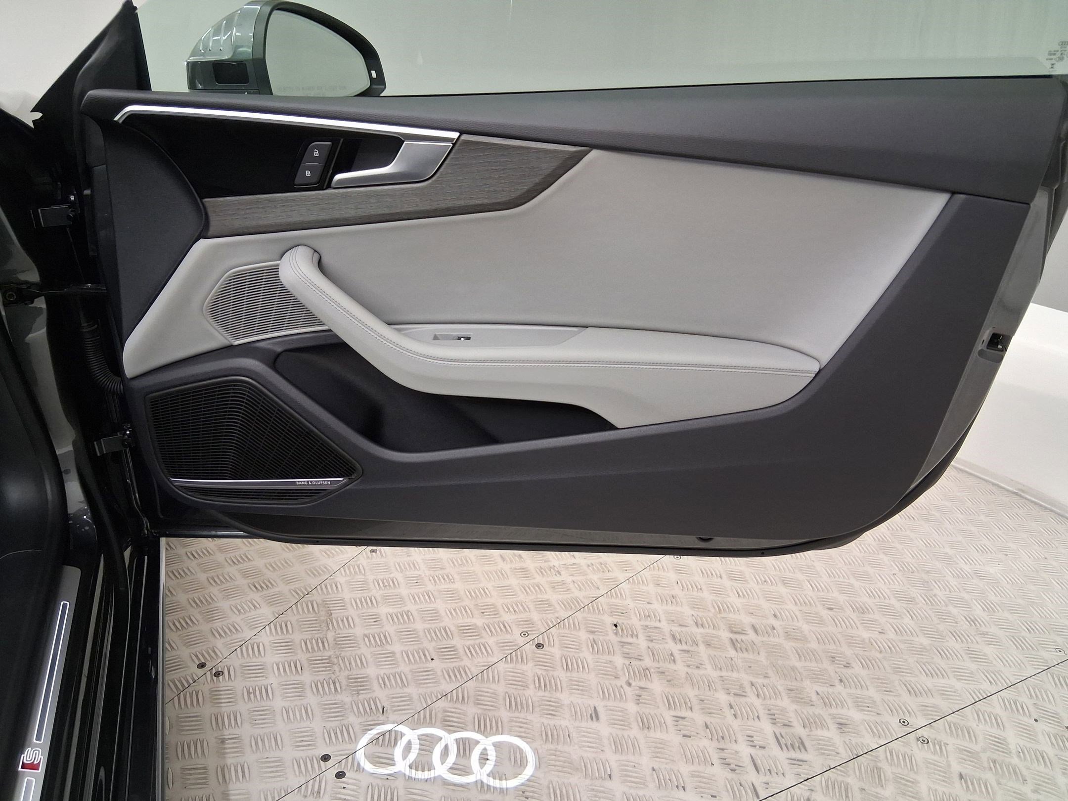 Used 2024 Audi A5 2.0T Premium Plus image 32