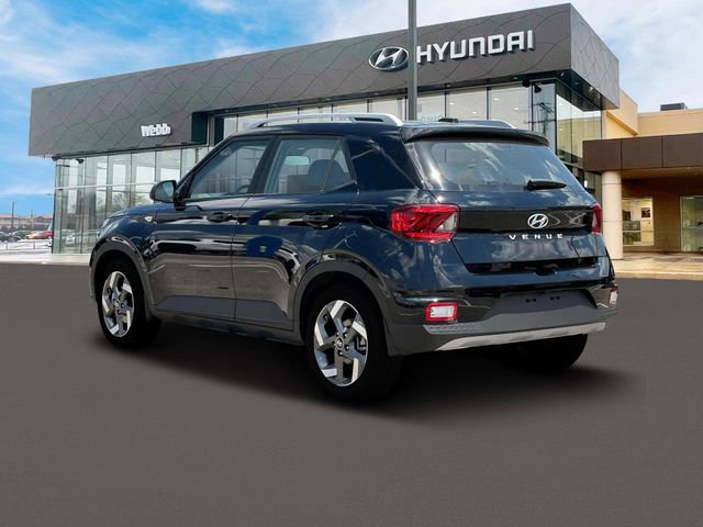 New 2025 Hyundai Venue SEL image 5