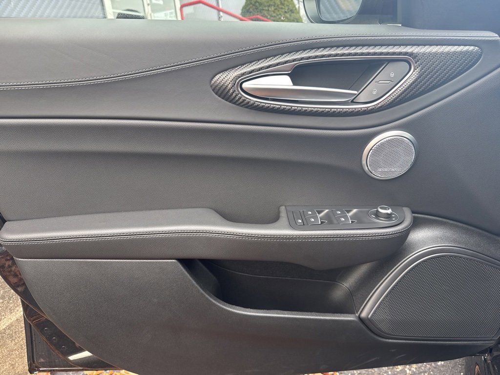 New 2024 Alfa Romeo Giulia Quadrifoglio image 12