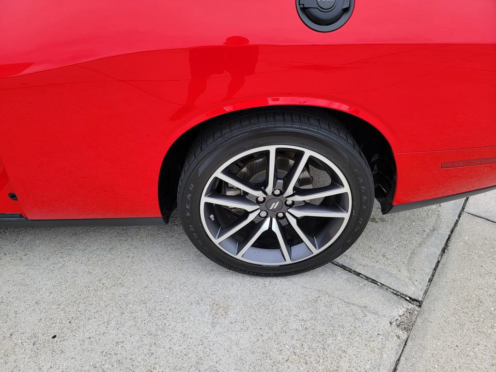 Used 2023 Dodge Challenger R/T w/ Plus Package RWD image 18