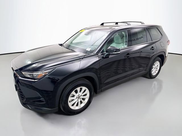 Used 2024 Toyota Grand Highlander AWD Hybrid image 3