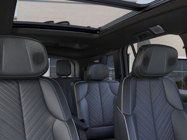 New 2026 Cadillac Vistiq Platinum image 48